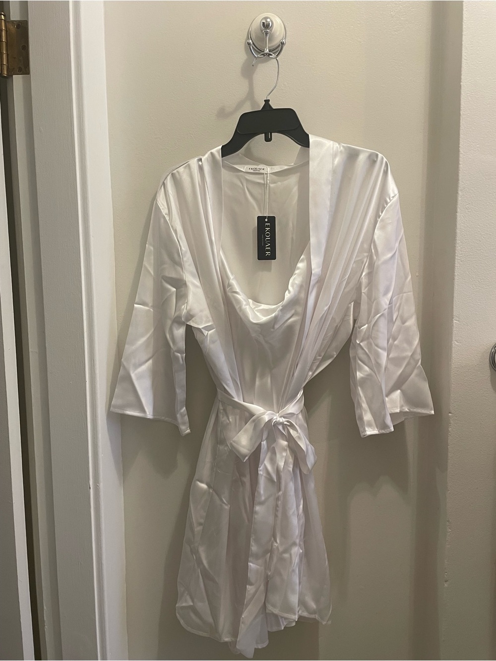 Ekouaer White Satin Robe with Tie Belt